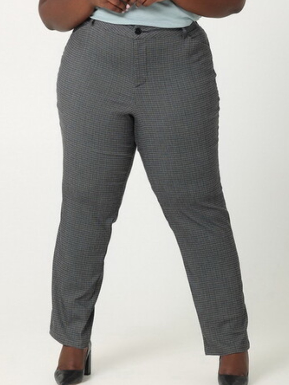 Lee  Relaxed Fit Wrinkle Free Straight Leg Pant - Black/White Plaid, 16W, NEW